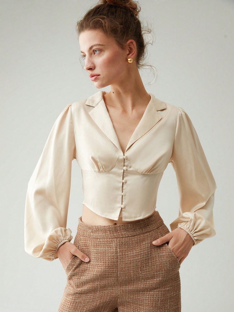 Camisa crop de cuello con solapa de manga farol