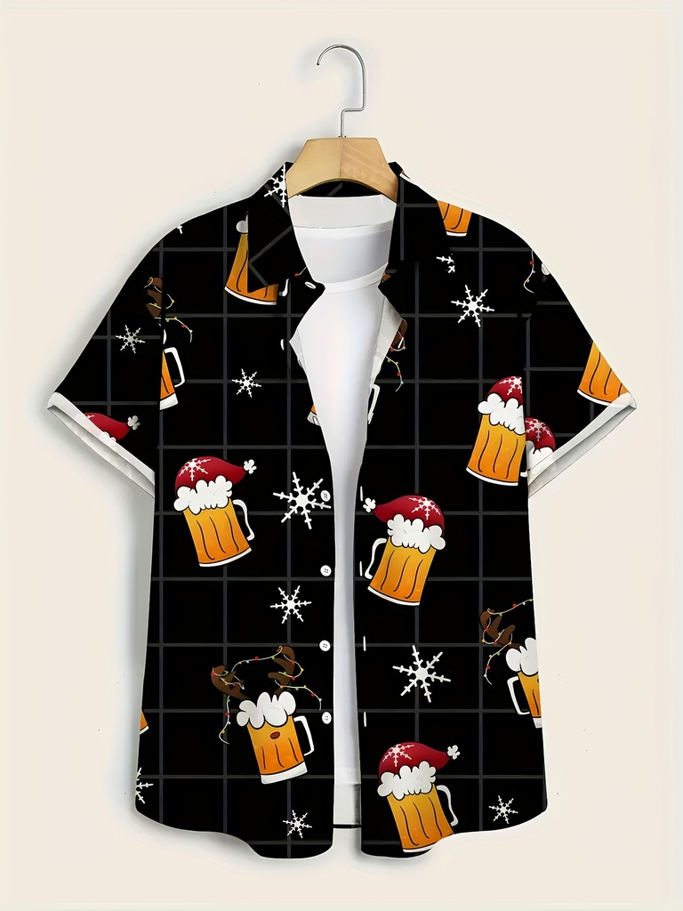 Camisa de Manga Corta para Hombre con Estampado Navideño - Diseño Casual y Holgada, Cuello Abotonable Inspirado en Cerveza (Jarra), Reno e Ineflake Neveira Negra & Dorada Ideal para Fiestas, BBQs o Nochebuena – No Requiere Corbata, Camisas para Hombre, Camisas para Hombres, Camisas de Hombre Manga Corta, Ropa para Hombres, Camiseta de Navidad para Hombres, Camisa de Manga Corta para Hombre, Camisetas de Navidad para Hombre, Camisas de Verano para Hombre, Camisas de Crucero,