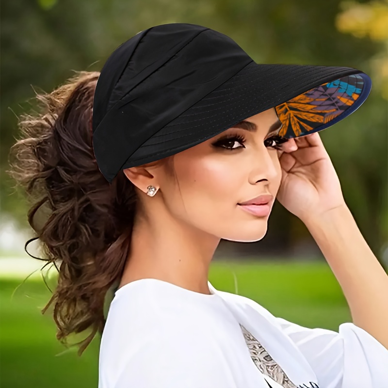 Sombrero de Sol de Ala Ancha para Mujer con Agujero para Coleta y Protector Facial - Textura Transpirable Tipo Paja, Ajuste Elástico y Ala Estructurada para Exteriores, Bodas, Playa - Sombrero Ligero de Verano (Sin Plumas), Sombrero de Playa, Sombrero Elegante, Sombrero Duradero