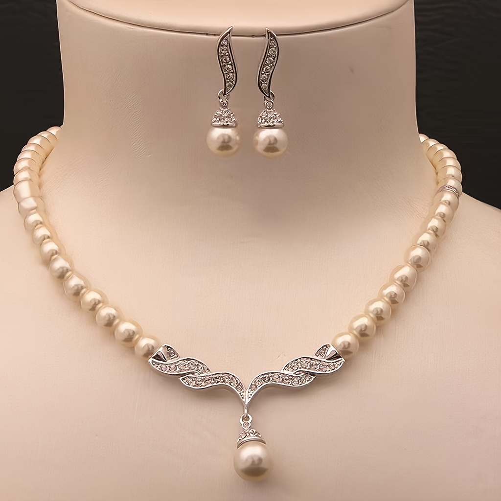 Set de Collar y Aretes de Imitación de Perlas de Vidrio para Mujer - Elegante Joyería de Tres Piezas para Boda y Noche, Pieza de Estatua de Lujo para Uso Diario, Fiestas, Estilo Sofisticado, Joyería Duradera