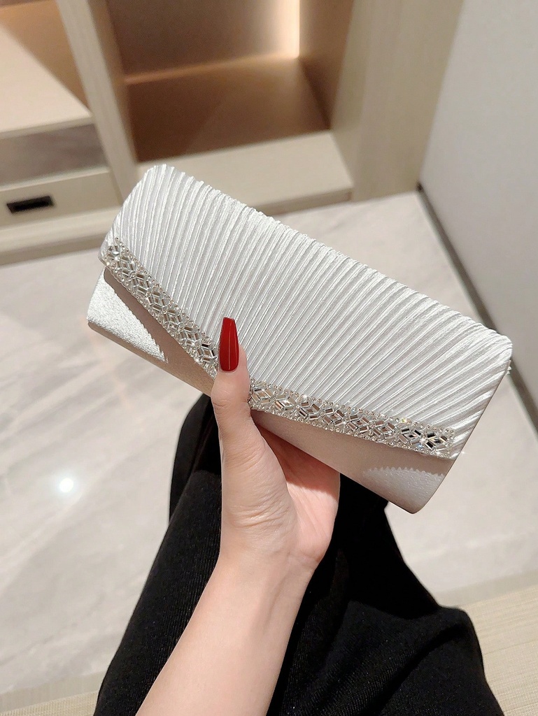 Bolso de noche Moonlit EveBag, un diseño plisado brillante con decoración de rhinestones, adecuado para banquetes de noche, bodas románticas en blanco, fiestas de satén, vestidos formales, bolsos de novia, bolsos de fiesta de noche, un regalo perfecto para el Día de San Valentín, bodas, cumpleaños, etc. Artículo esencial para bodas, que combina a la perfección con vestidos de graduación y de baile de promoción.