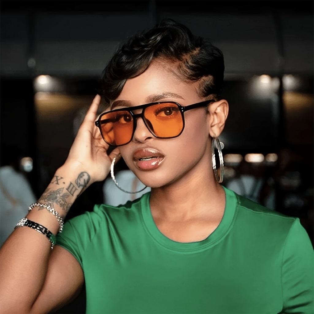 Un par de gafas de verano para mujer con montura de plástico, doble viga, estilo clásico casual BOHO, ideales para el uso diario.