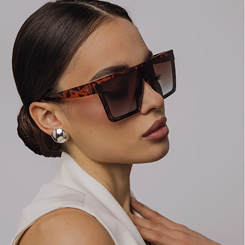 Nuevas Gafas de Moda para Mujer con Diseño de Flor de Frijol y Colores Tendencia