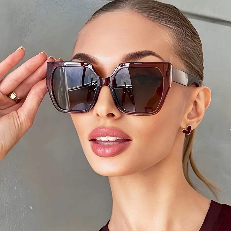 Gafas de Marco Redondo Retro para Mujer Talla Grande - Camiseta de Té No Vintage, Lentes Ligeros para Uso Diario y Formal en Fiestas, Oficina y Conjuntos - Accesorios Retro Elegantes