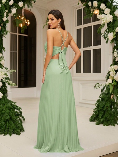 [sz2403041535111910] SHEIN Belle Camisola romántica y elegante de mujer de tela chiffon con frente fruncido y dobladillo de pliegues de ráfaga de sol, cruzada en la espalda con decoración de moño, cierre de gancho y ojo, detalles fruncidos, perfecta como vestido de dama de honor
